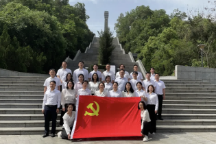 深圳华通威党支部开展“传承优良作风 缅怀革命先烈”主题党日活动